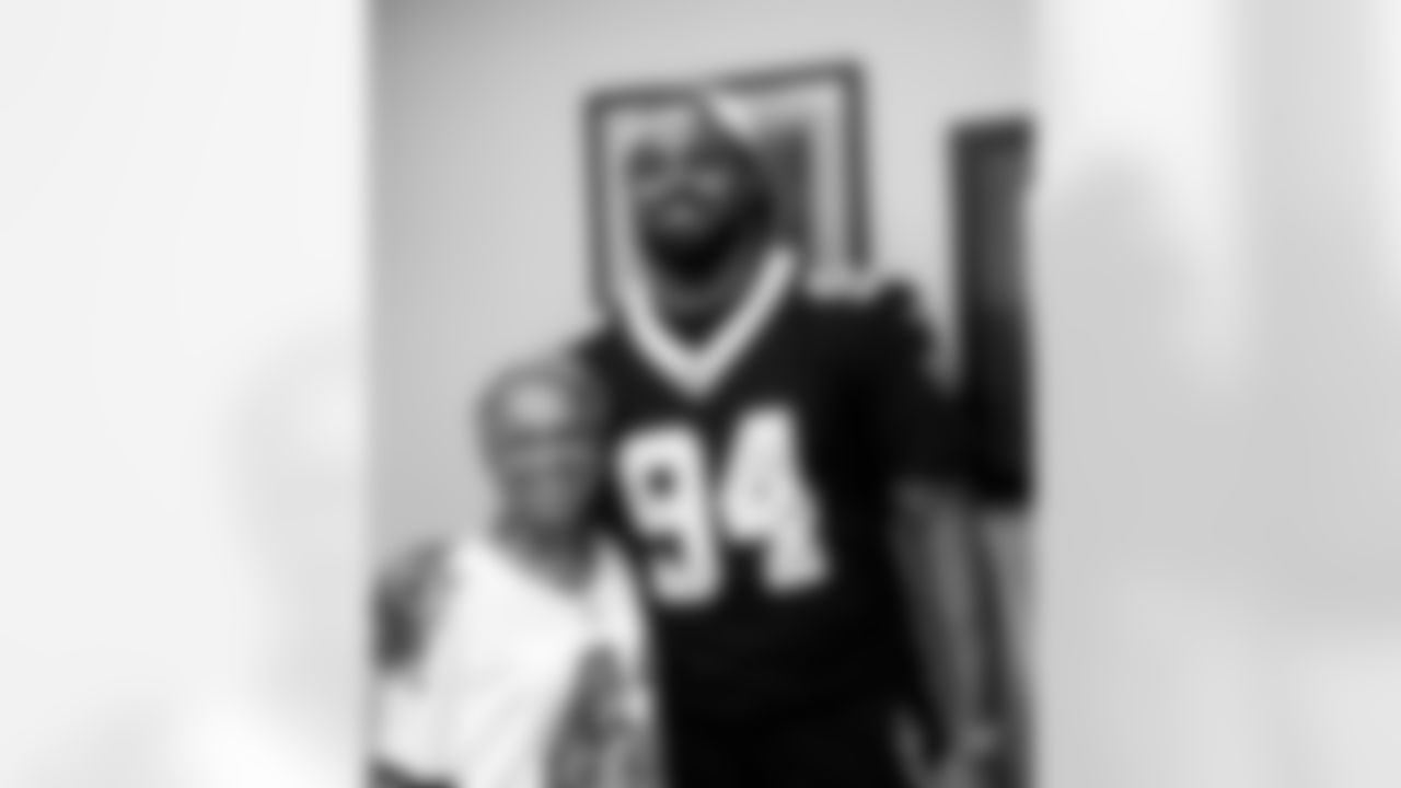 New Orleans Saints defensive end Cameron Jordan joined COX to unveil three refurbished computer labs for residents at Columbia Parc at the Bayou District on Tuesday, Sept. 26, 2023.