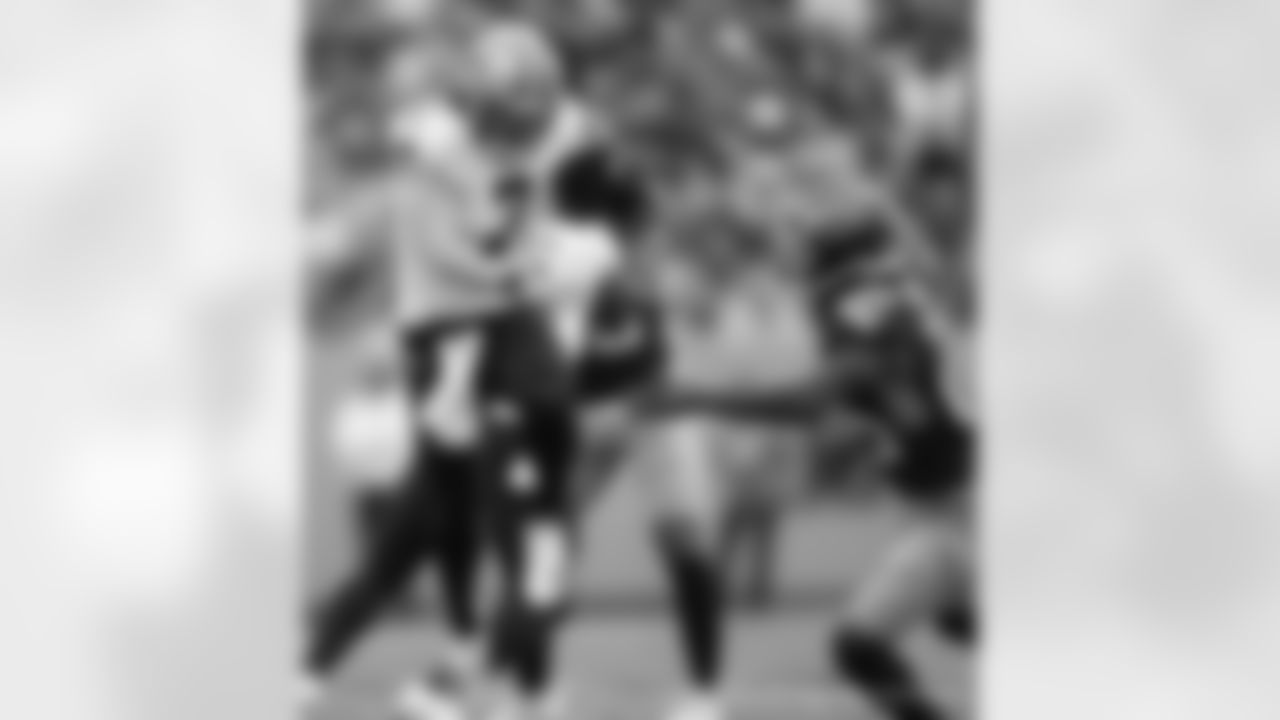The New Orleans Saints take on the Tennessee Titans on the road in Week 10 of the 2021 NFL season.