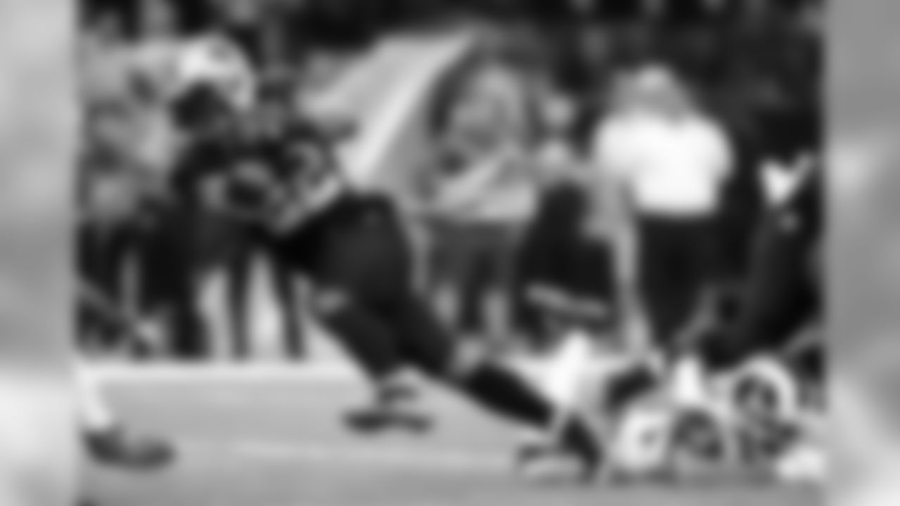 Gallery-NOSLAR-WK9-110418-0442