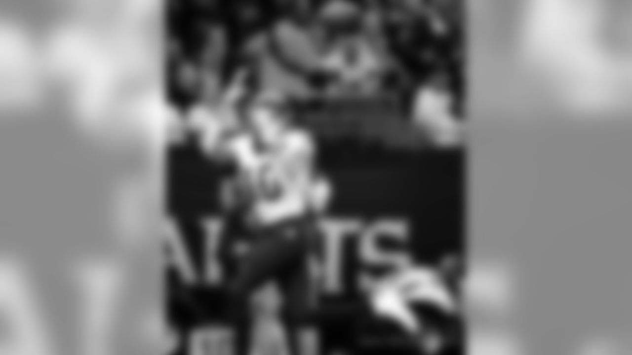 Saints 43 - Redskins 19 (W)
New Orleans Saints 2018 Season
Michael C. Hebert