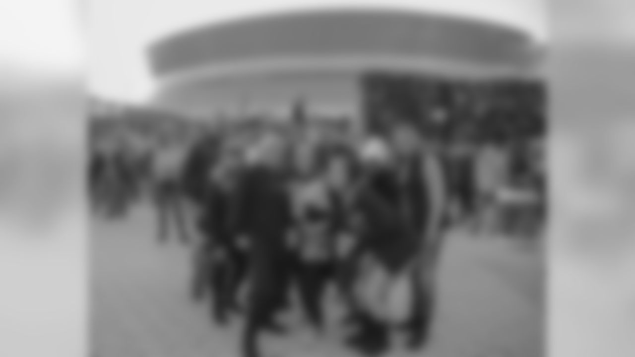 Gallery-Fans-2560-1440-1231