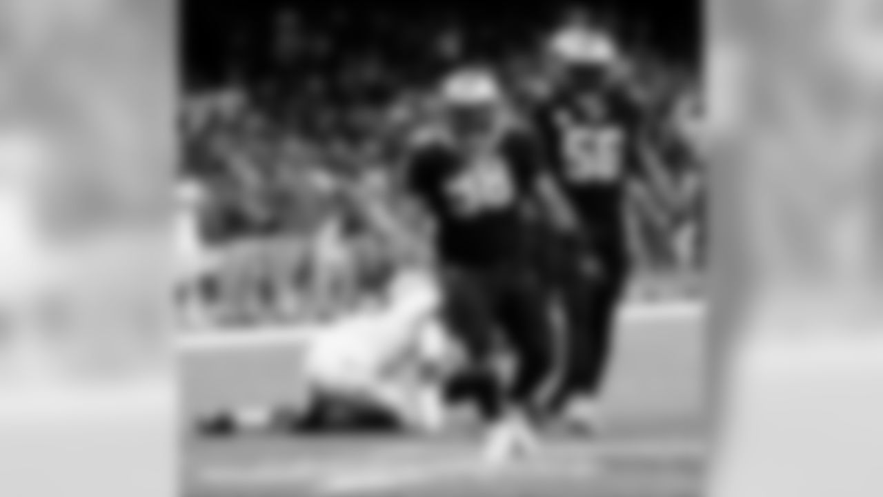 Check out the game action between the New Orleans Saints and Tampa Bay Buccaneers in Week 5 at the Mercedes-Benz Superdome.