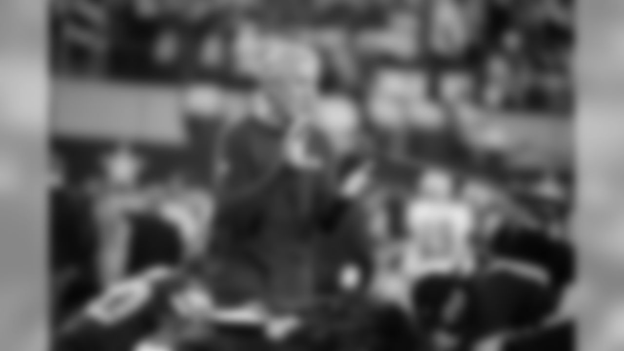 Week 3: Seattle Seahawks head coach Pete Carroll