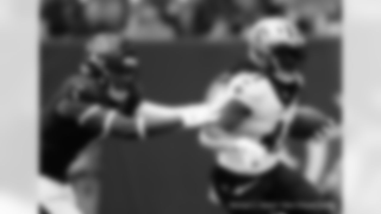 Check out the game action shots from the New Orleans Saints game against the Houston Texans in Week 6 of the 2023 NFL season.