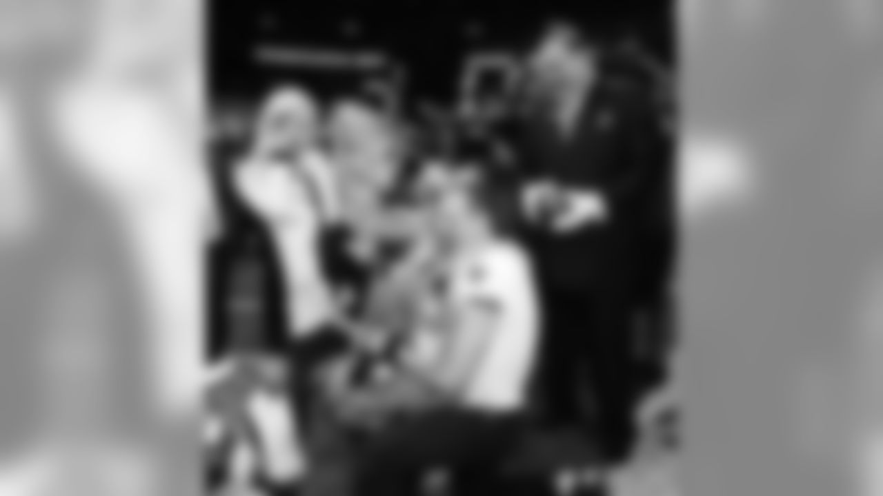 Gallery_BreesRecord_WK5_100818_22