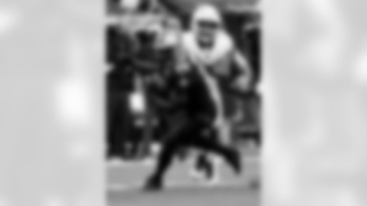 2020 REGULAR SEASON
SAINTS 30 CHARGERS 27 OT (W)
All Images Copyright Michael C. Hebert