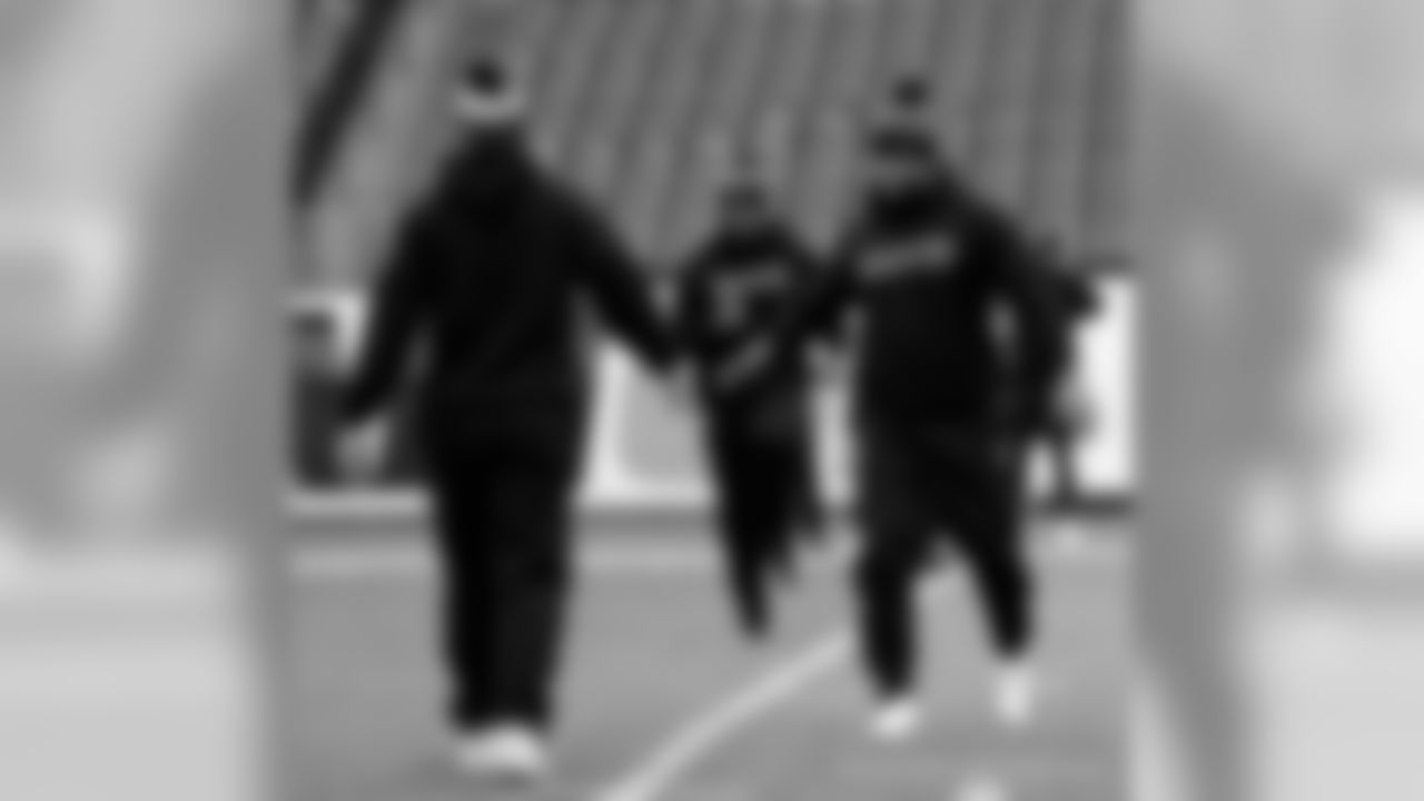 The New Orleans Saints travel to Tennessee and prepare for their Week 16 matchup against the Titans at Saturday's walkthrough practice.