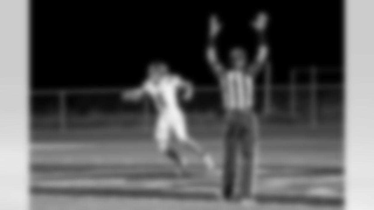 The Hurricanes of South Plaquemines celebrated their homecoming on Friday night as they hosted St. Charles Catholic for the Sanderson Farms Louisiana High School Game of the Month, but the visiting Comets unleashed a balanced air and ground attack to score in every quarter and notch a 40-14 victory.