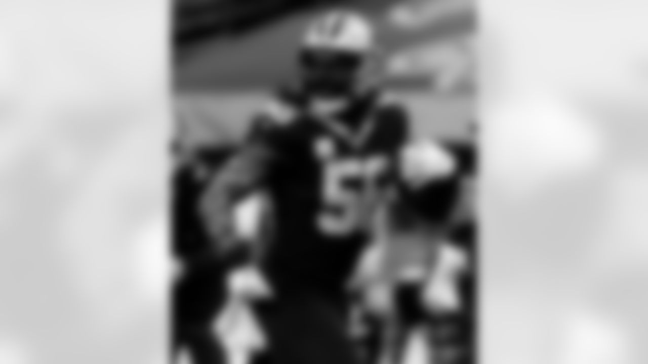 Check out photos of New Orleans Saints linebacker Demario Davisin action during the 2020 NFL season.