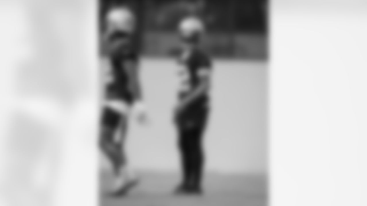 New Orleans Saints defensive back C.J. Gardner-Johnson and safety Tyrann Mathieu warm up at the team's 2022 OTA practices on May 25, 2022 at the Ochsner Sports Performance Center.