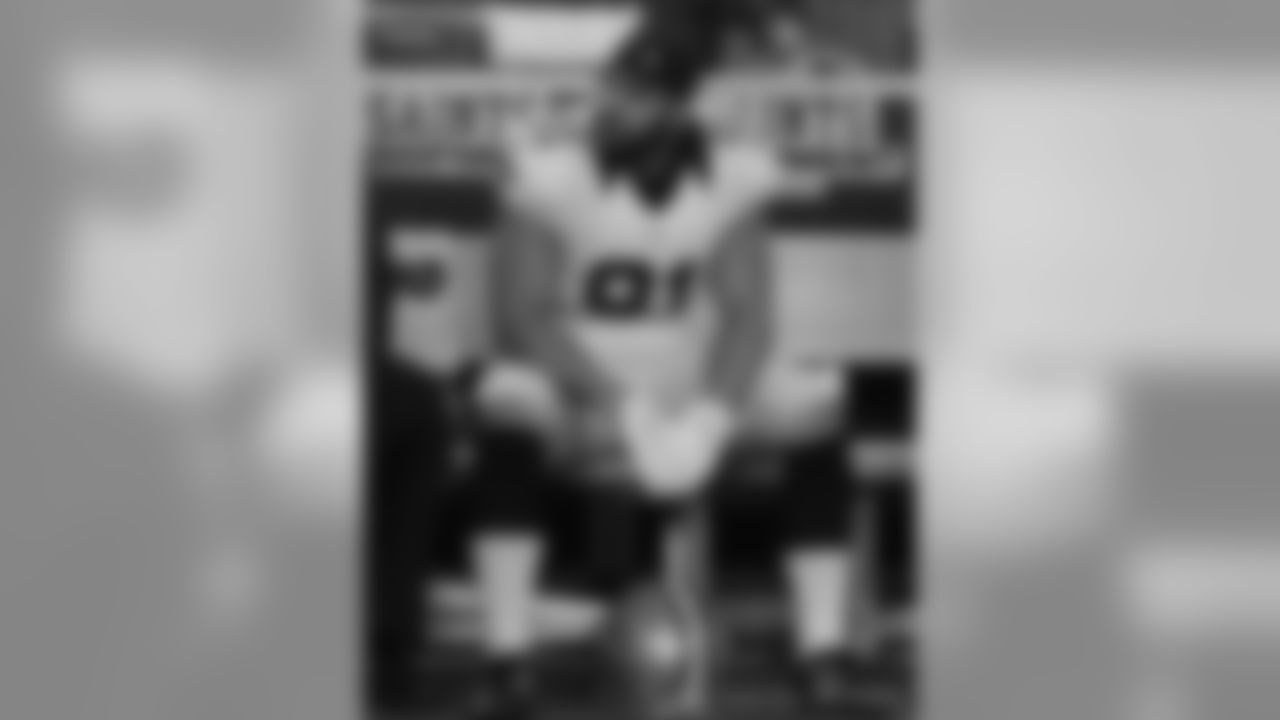 Kasim Edebali - Linebacker