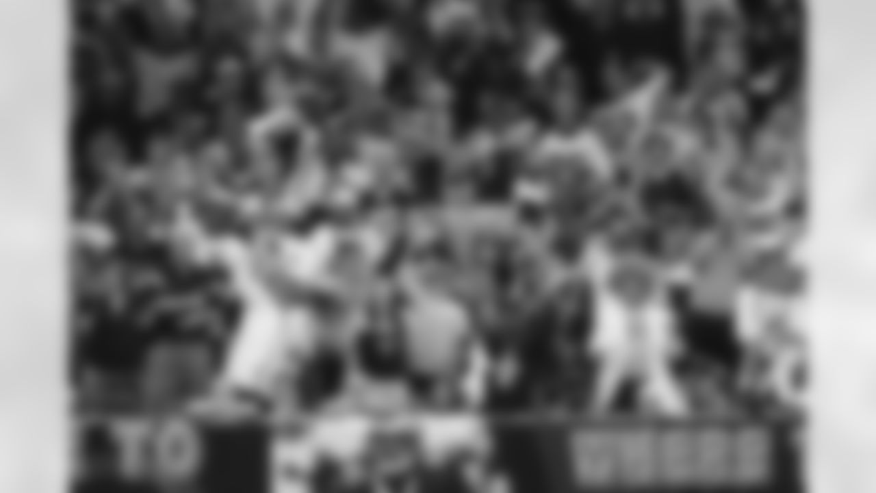 9 25 06 The Fan s