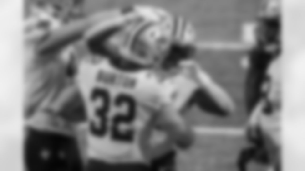 Game action photos from the New Orleans Saints vs. Detroit Lions matchup in Week 4 of the 2020 NFL season.
