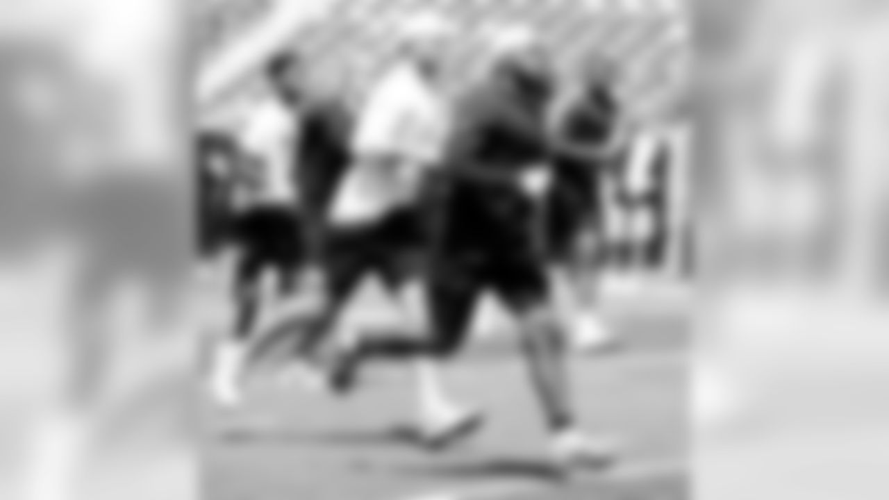 LA Practice - Walk Trough
2019 New Orleans Saints
All Images Copyright Michael C. Hebert