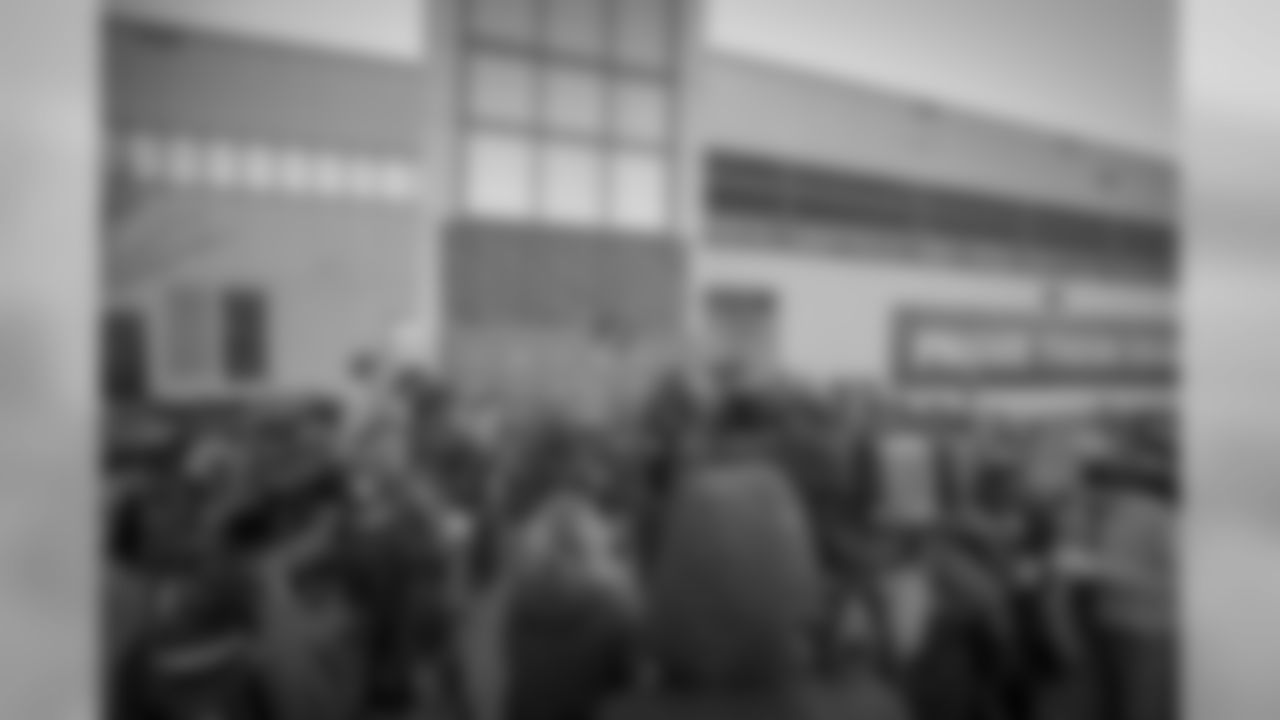 Gallery-playoff-practice-2560-14400303