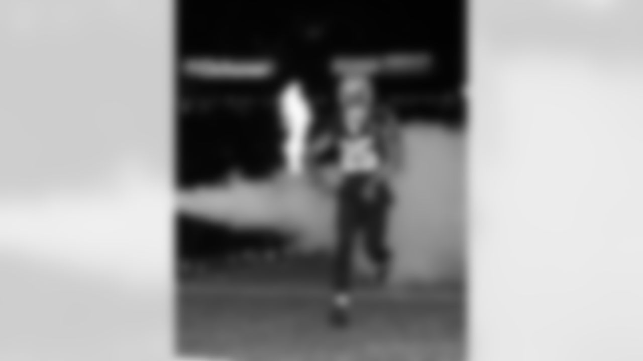 Gallery-NOSLAR-WK9-110418-0669