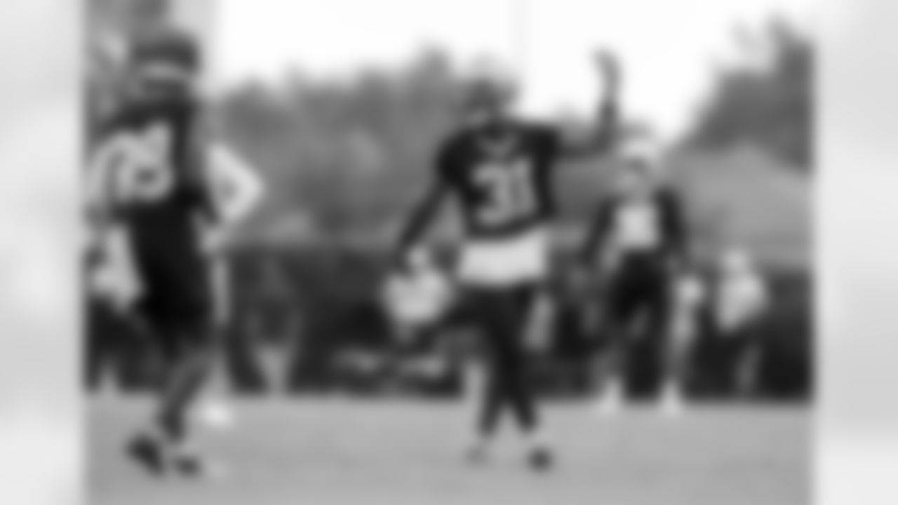 New Orleans Saints defensive backs Bryce Thompson and DaMarcus Fields run drills at the team's 2022 OTA practices on June 9, 2022 at the Ochsner Sports Performance Center.