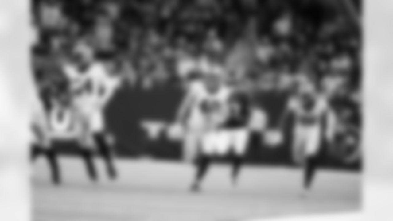New Orleans Saints linebacker Chase Hansen in action during the 2022 Preseason Week 1 game against the Houston Texans.
