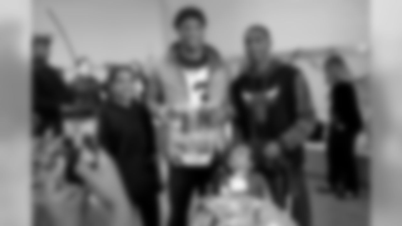 New Orleans Saints wideout Michael Thomas visited pediatric patients at Ochsner Hospital for Children on Monday, Dec.23, one day after setting the single-season receptions record. Harrah's of New Orleans provided the gifts.