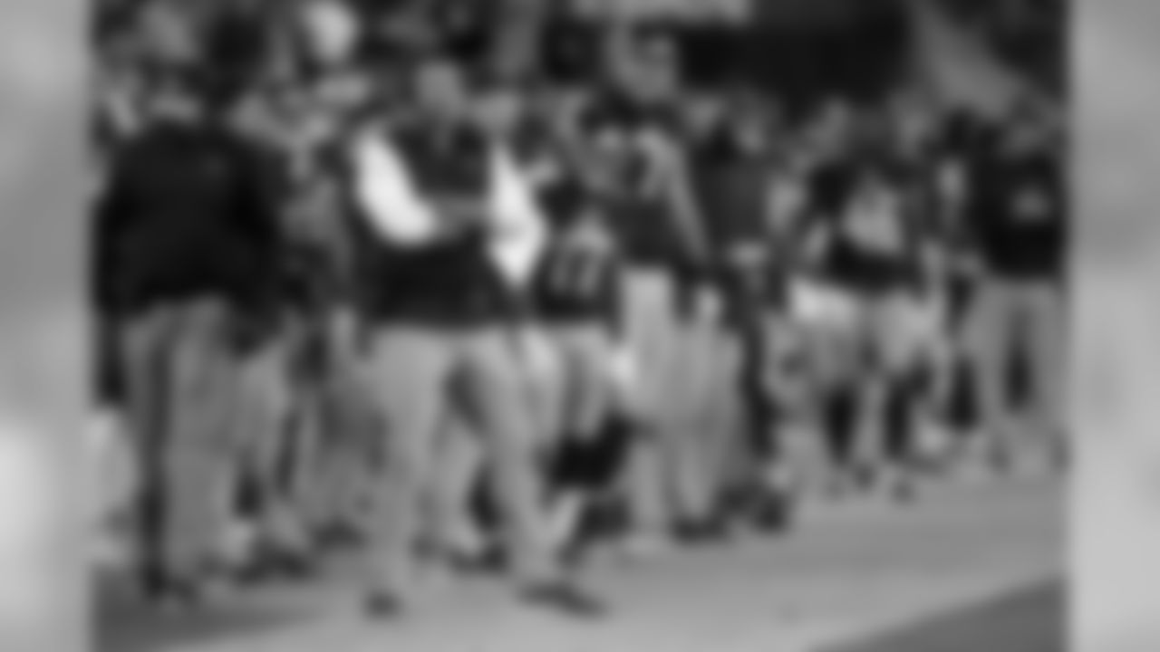 Week 16: Tennessee Titans head coach Mike Vrabel