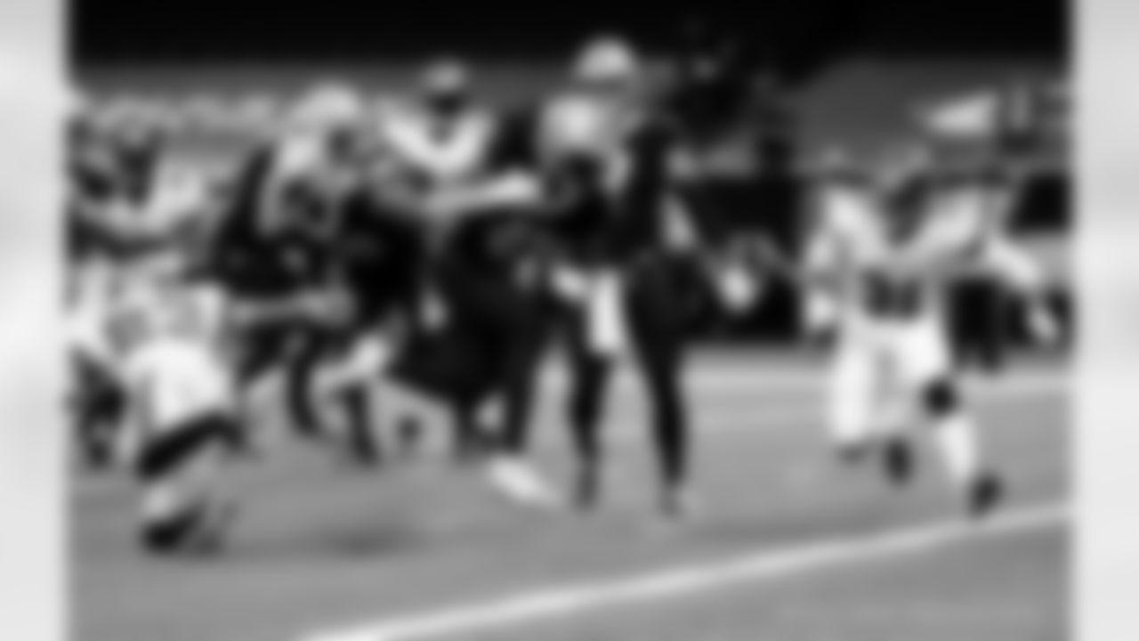 Check out photos of New Orleans Saints running back Alvin Kamara in action during the 2020 NFL season.