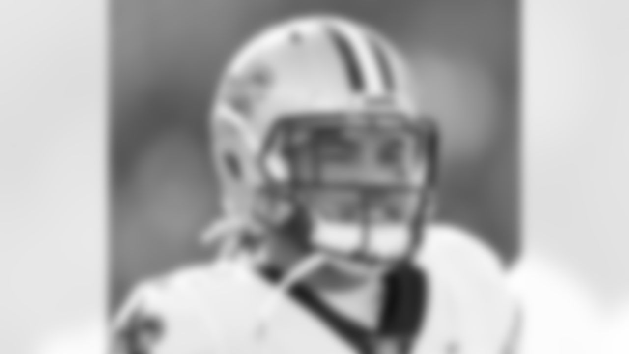 Check out the team arrivals and preparations from the New Orleans Saints ahead for their Week 12 matchup against the San Francisco 49ers.