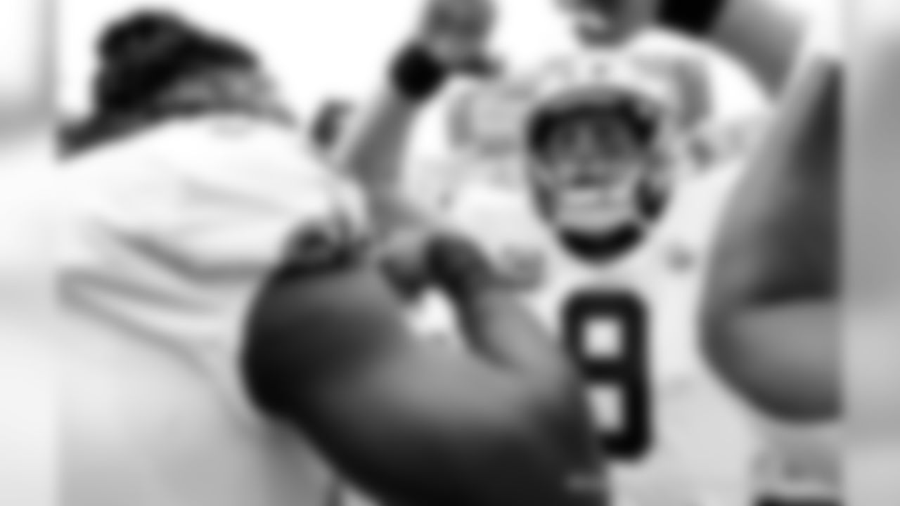 Pregame photos from Charlotte as the New Orleans Saints prepared to take on the Carolina Panthers in week 17 of the 2019 NFL season.
