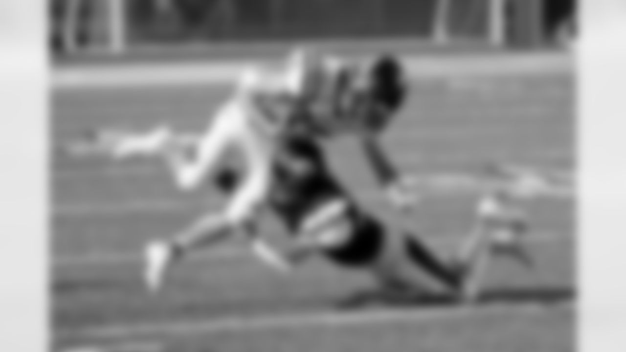 The Hurricanes of South Plaquemines celebrated their homecoming on Friday night as they hosted St. Charles Catholic for the Sanderson Farms Louisiana High School Game of the Month, but the visiting Comets unleashed a balanced air and ground attack to score in every quarter and notch a 40-14 victory.
