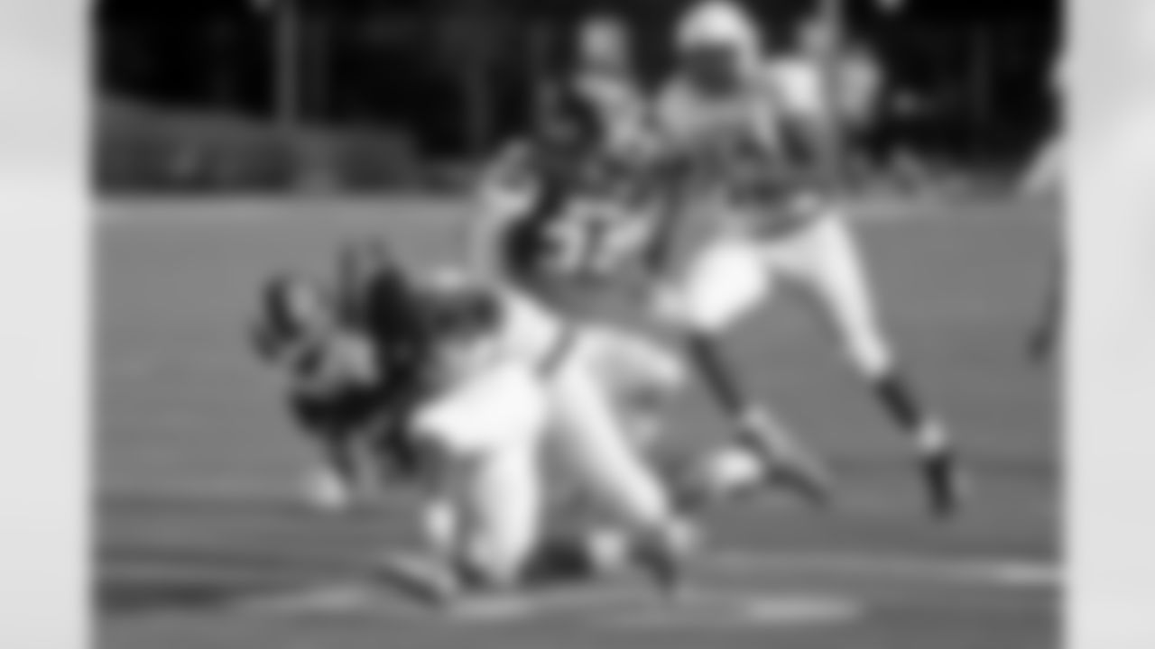 Our Sanderson Farms Mississippi High School Game of the Month featured a battle between St. Martin High School (Ocean Springs) and Biloxi High School on Friday, October 16, 2020. Behind three rushing touchdowns from senior running back K.K. Kendrick, the Biloxi Indians defeated the St. Martin Yellow Jackets 27-3.