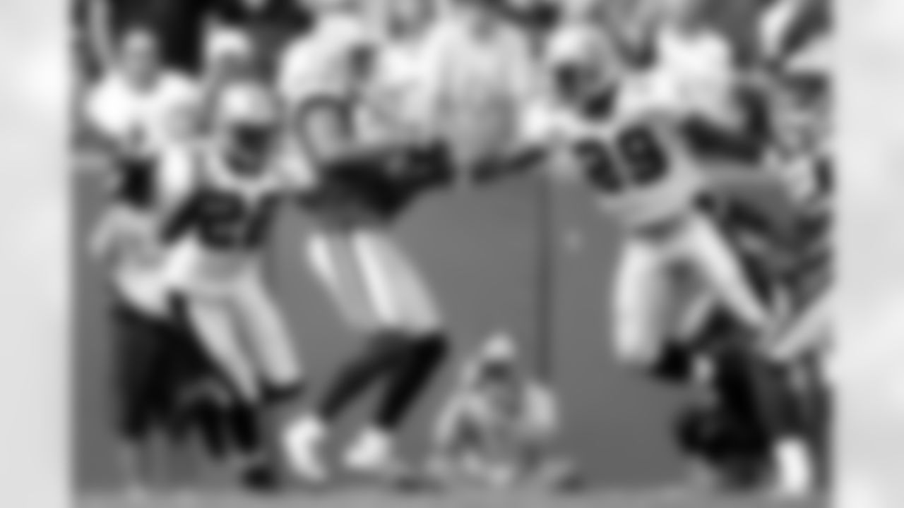 9 17 06 Saints at Packers Special BandW