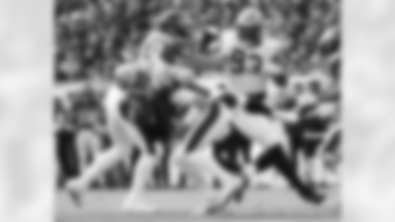 Check out the game action from the New Orleans Saints win against the Philadelphia Eagles in Week 17 of the 2022 NFL season.