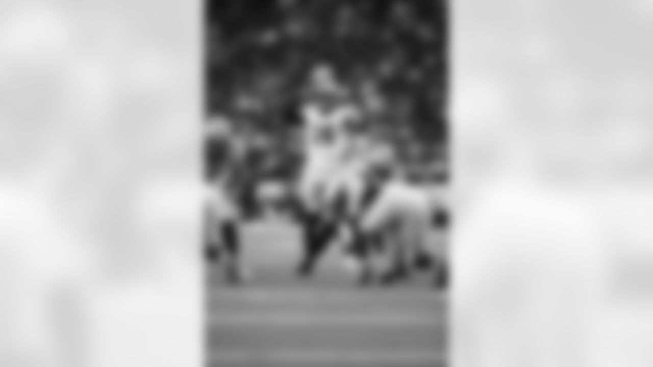 New Orleans Saints kicker Wil Lutz in action during the 2022 Preseason Week 1 game against the Houston Texans.