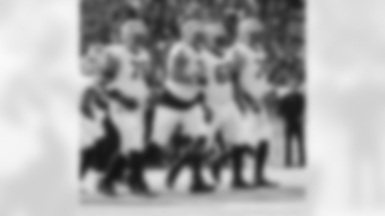 Check out the game action from the New Orleans Saints win against the Philadelphia Eagles in Week 17 of the 2022 NFL season.