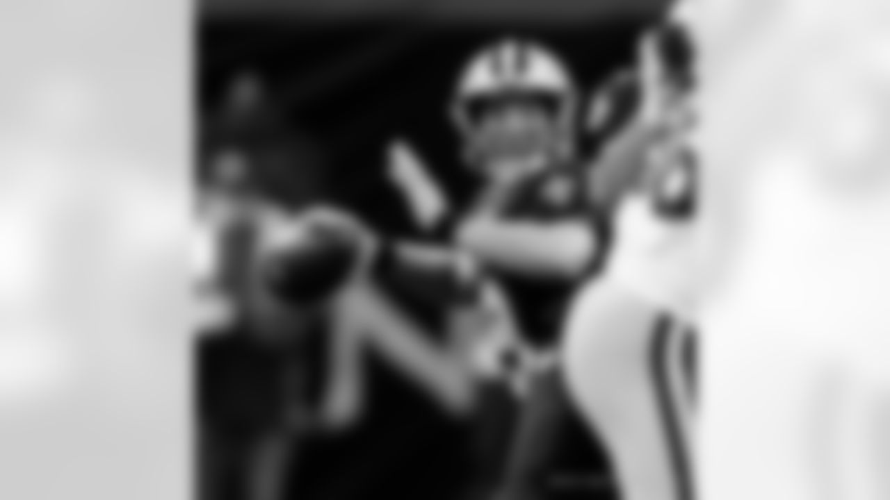 Game action photos from the New Orleans Saints vs. Green Bay Packers matchup in Week 3 of the 2020 NFL season.