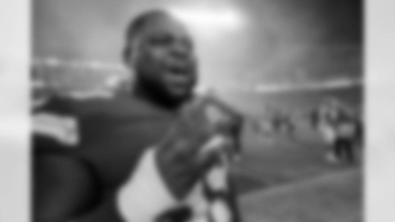 New Orleans Saints announced that they have agreed to terms with free agent defensive tackle Khalen Saunders on Friday, March 17, 2023. Check out Khalen in action with the Kansas City Chiefs during his NFL career.