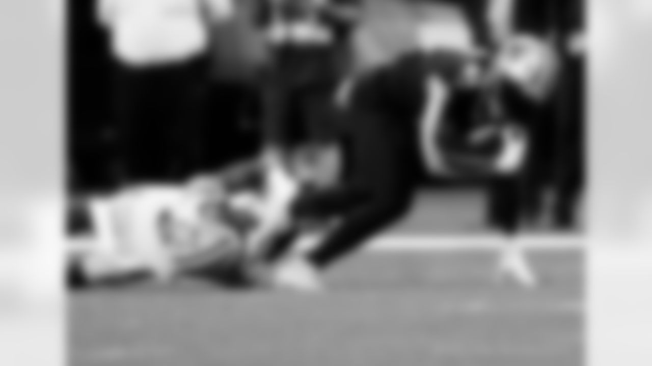 Game action photos from the New Orleans Saints vs. Green Bay Packers matchup in Week 3 of the 2020 NFL season.