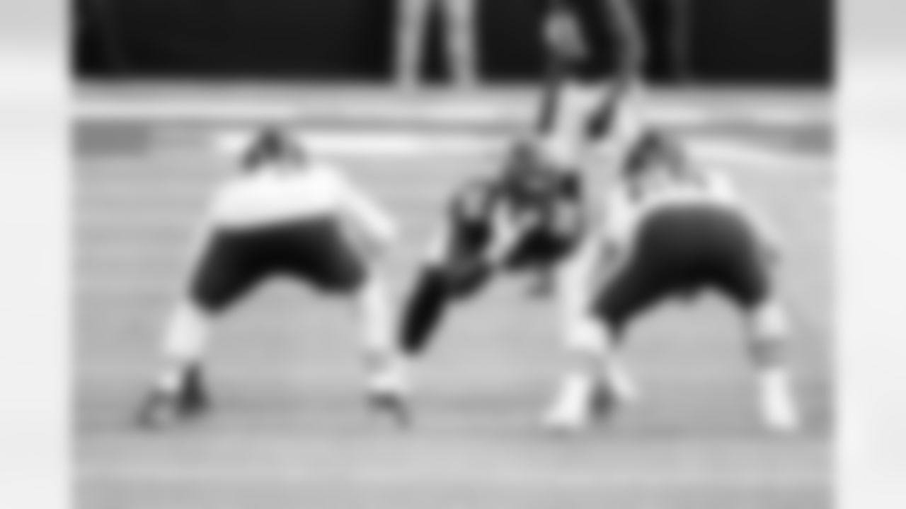 New Orleans Saints announced that they have agreed to terms with free agent defensive lineman Jaleel Johnson on Monday, April 4, 2022. Check out Jaleel in action with the Houston Texans and Minnesota Vikings during his five-year career.