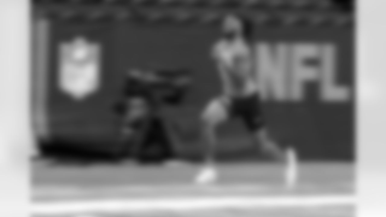LSU defensive back Jay Ward runs the 40-yard dash during the 2023 Scouting Combine on Friday, March 3, 2023 in Indianapolis, Indiana
