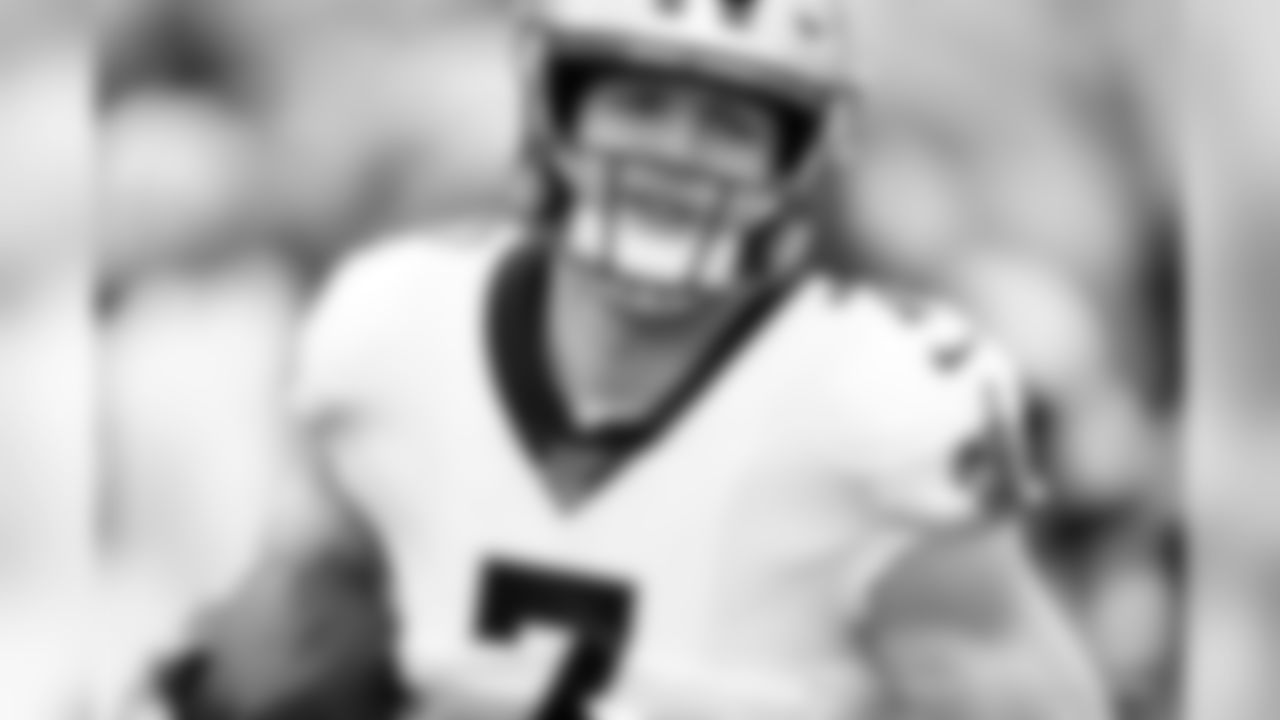 Pregame photos from Charlotte as the New Orleans Saints prepared to take on the Carolina Panthers in week 17 of the 2019 NFL season.