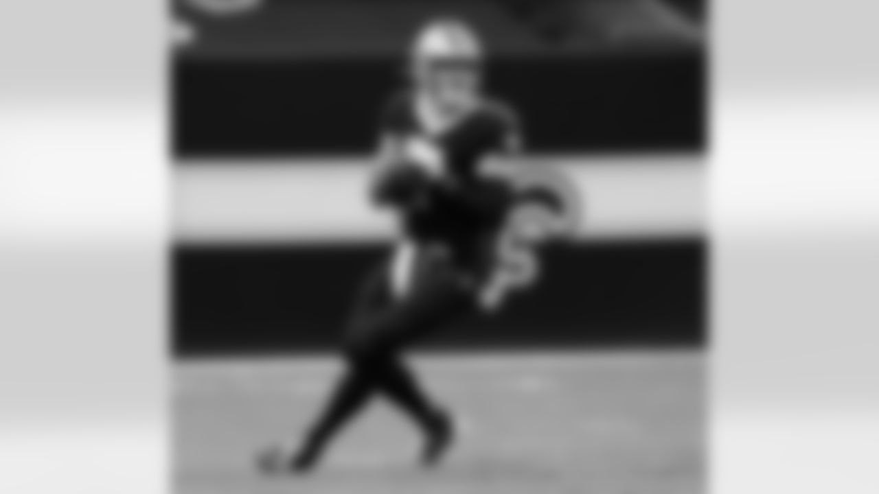 Game action photos from the New Orleans Saints playing host to the Tampa Bay Buccaneers in Week 1 of the 2020 NFL season.