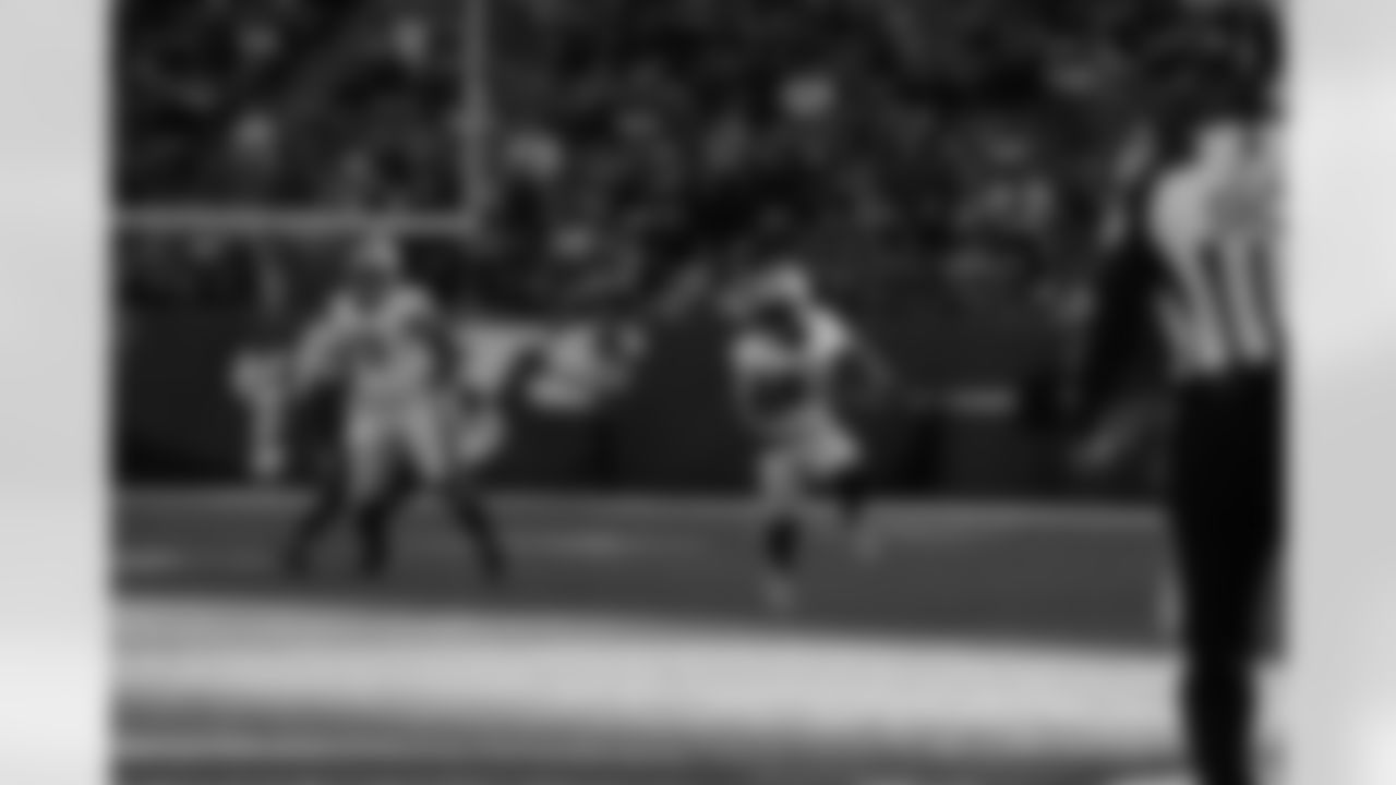The New Orleans Saints take on the New York Jets in Week 14 of the 2021 NFL season on December 12, 2021.