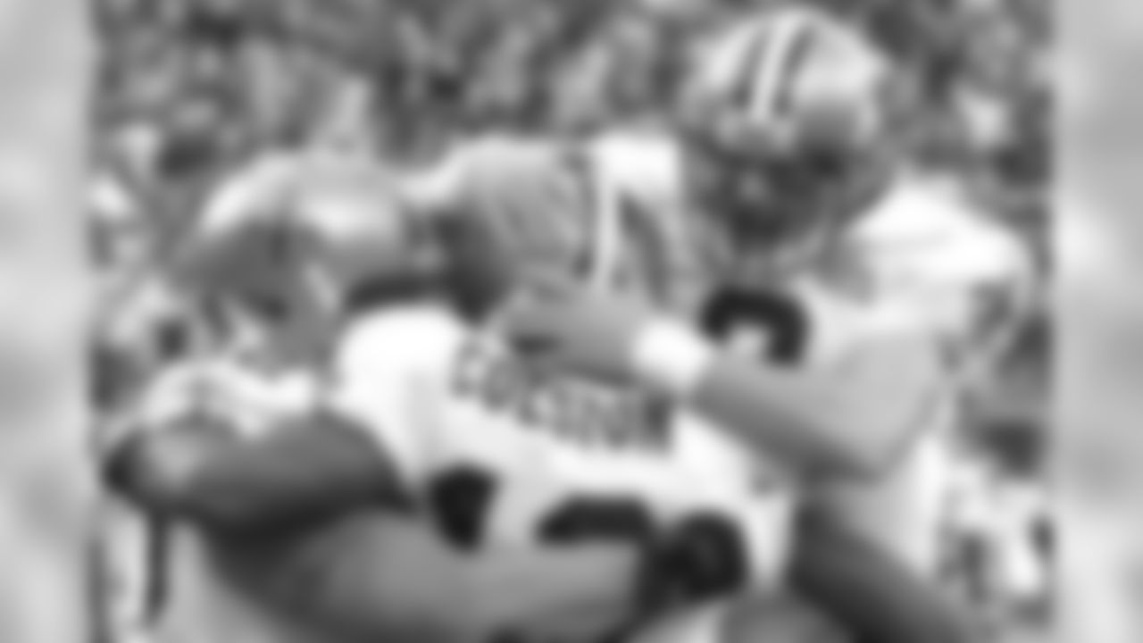 Saints vs Giants Historical Photo Gallery