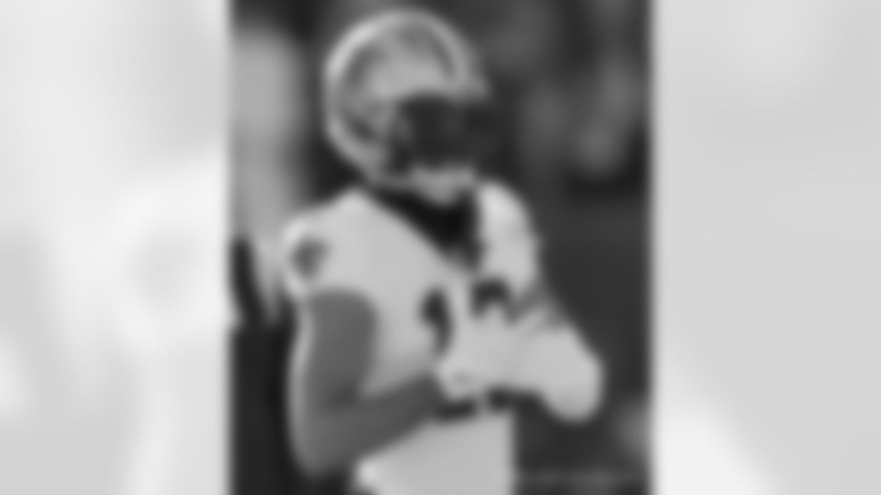 Check out the pregame warmups from the New Orleans Saints ahead of their game against the Philadelphia Eagles in Week 17 of the 2022 NFL season.