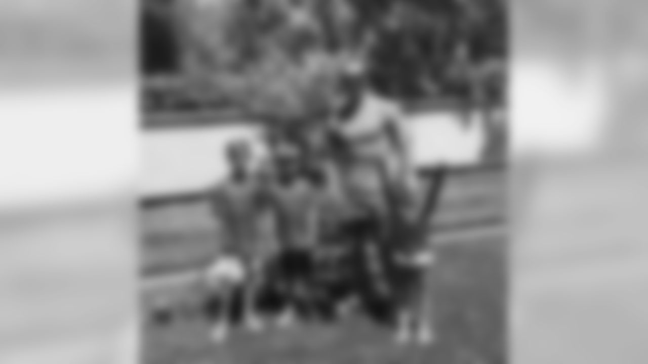 Drew Brees: Set a goal this offseason to cook more and plant a garden...so here we go. Got tons of help from the kids...mainly preventing the dogs from eating the fertilizer! And the finished product looks great. Boys are pumped!! Tomatoes, cucumbers, climbing beans, herbs, bell peppers and jalapeños