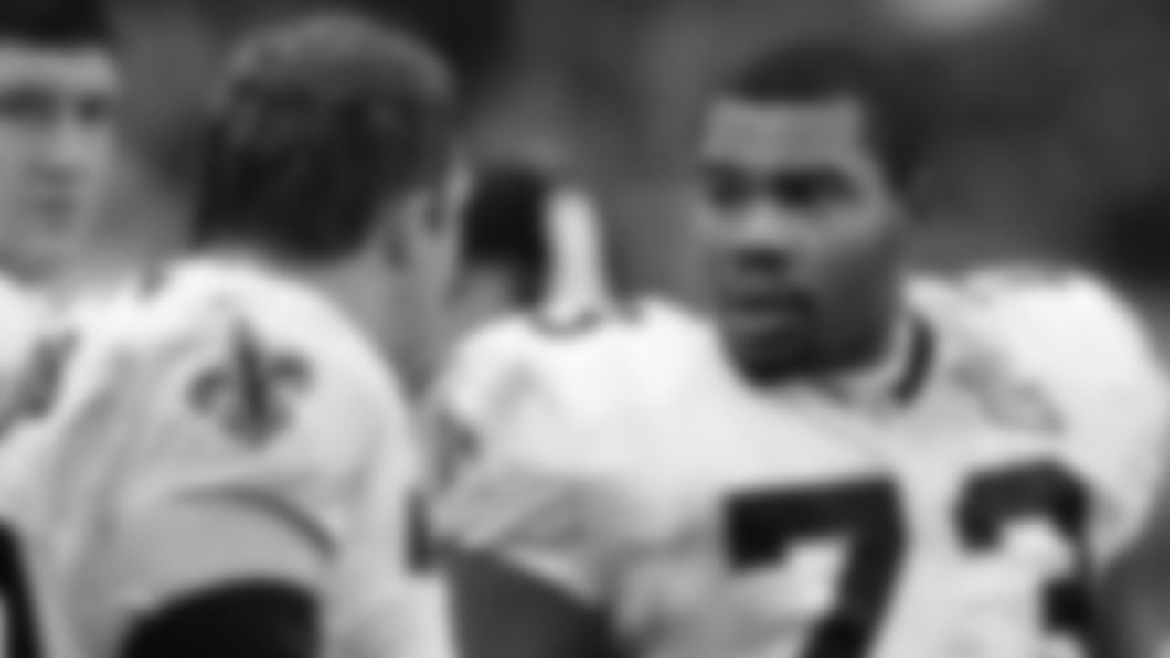 The New Orleans Saints celebrate former guard Jahri Evans as he is inducted into the Saints Hall of Fame class of 2020.