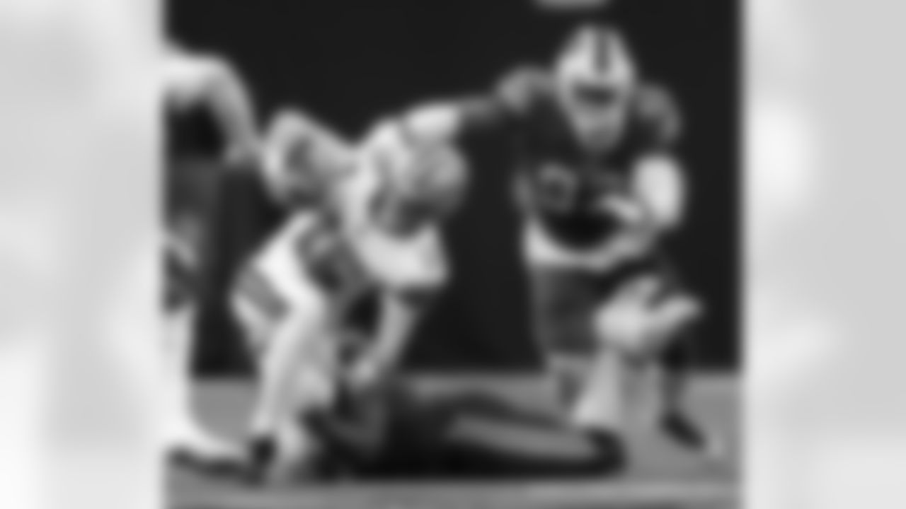 The New Orleans Saints take on the Buffalo Bills at the Caesars Superdome in Week 12 of the 2021 NFL season.