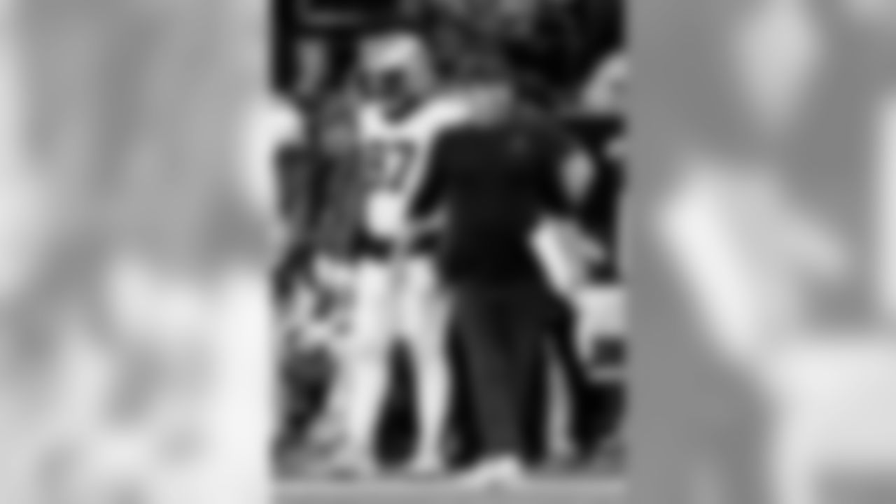 The New Orleans Saints and Minnesota Vikings battle it out in the Wild Card matchup at the Mercedes-Benz Superdome.