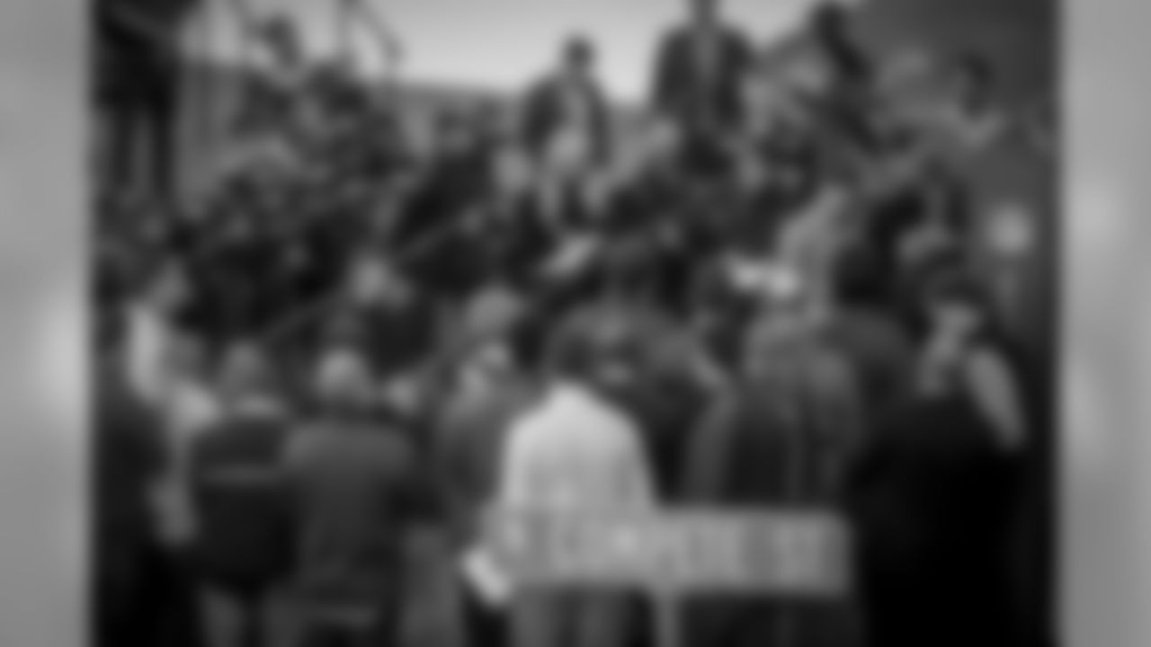 Gallery-playoff-practice-2560-14400249