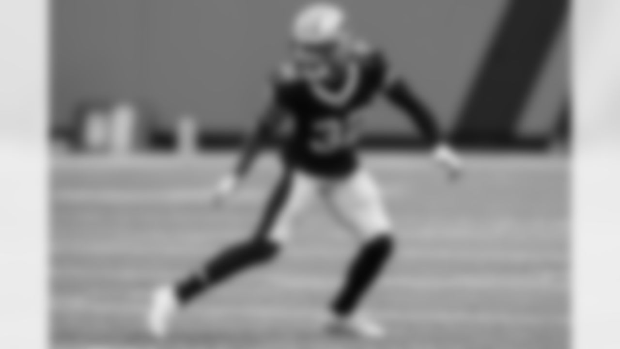 New Orleans Saints safety Tyrann Mathieu in action during their 2022 Week 3 game against the Carolina Panthers.