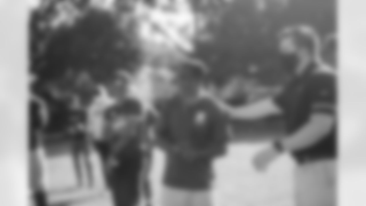 Gallery_coachoftheweek_102320_001